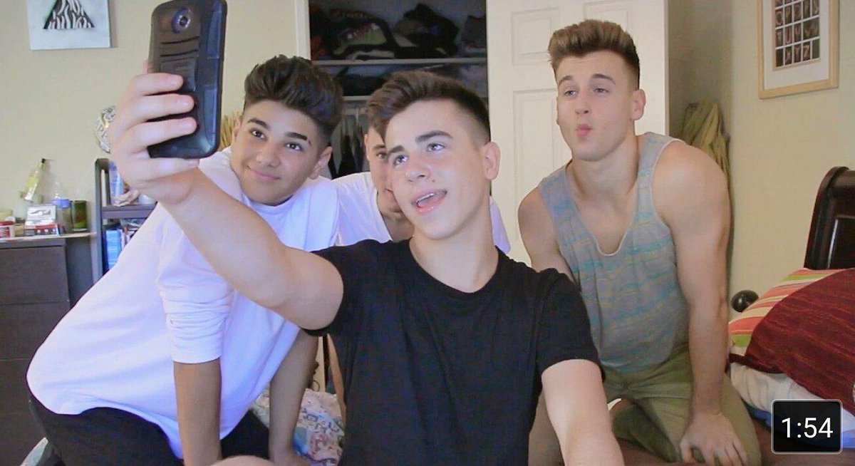 TeenMaybe's tweet image. If Guys Were Like Girls
youtu.be/OxopkRIrE18