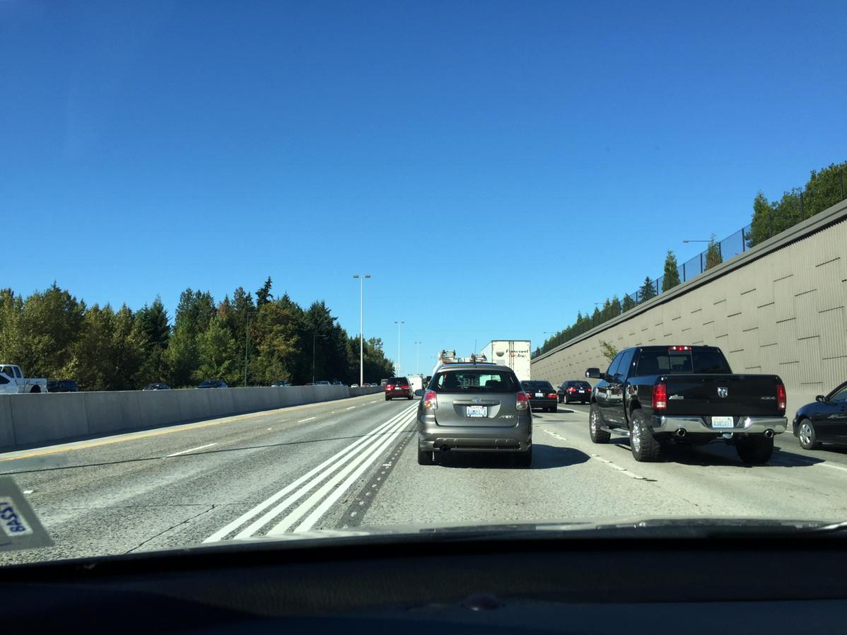 Ya, turning the two left lanes of @i405 into toll lanes makes loads of sense. #Traffic #WADOT #badidea