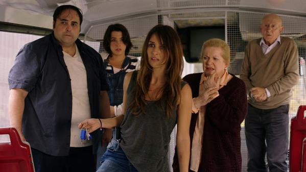 teleaudiencias's tweet photo. #Encuesta: ¿Os ha gustado el estreno de #Rabia?
RT: SI, es diferente
FAV: NO, para nada http://t.co/vK2o95vacw