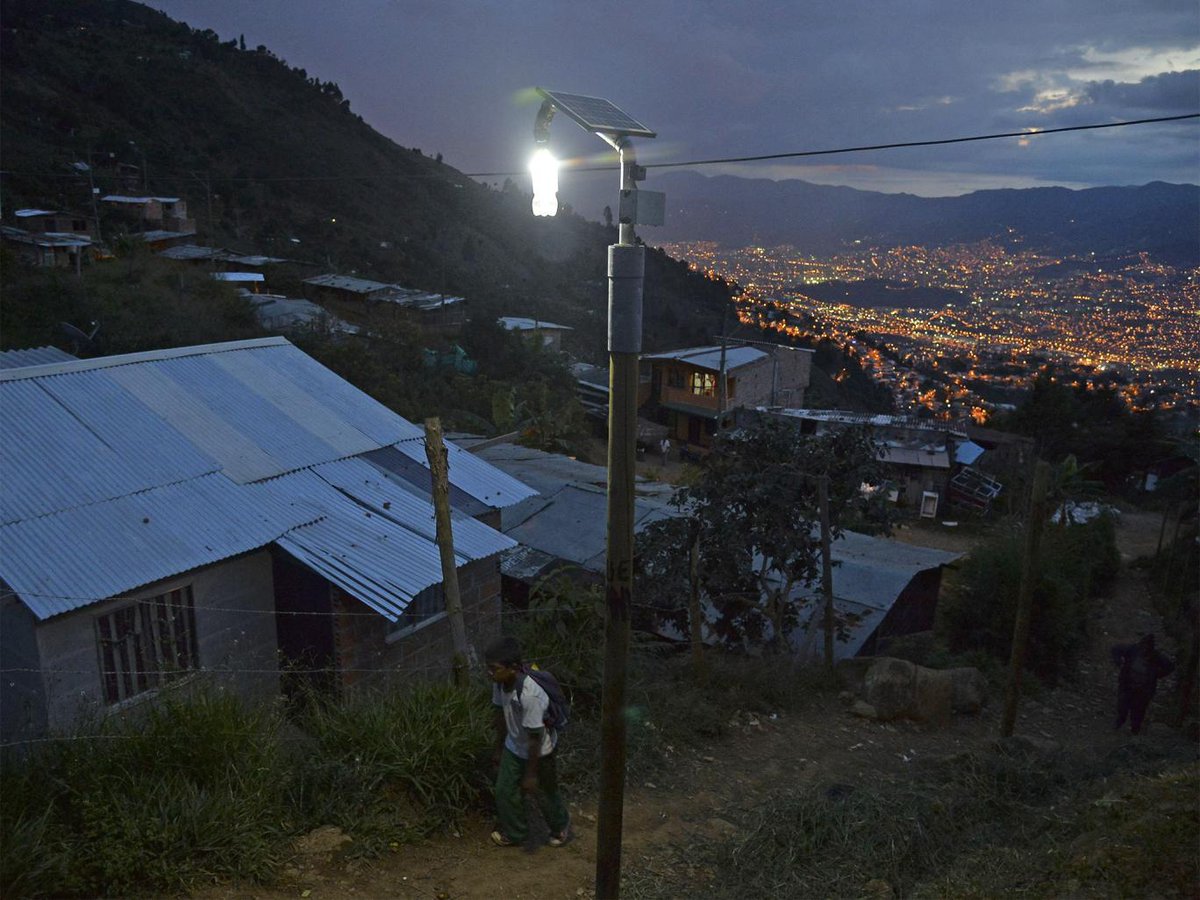 SolarTheMovie's tweet photo. Liter of Light's solar-powered, DIY lamp made from a plastic bottle is transforming lives http://t.co/j4WunVWPnL http://t.co/nfQkuWBfKR