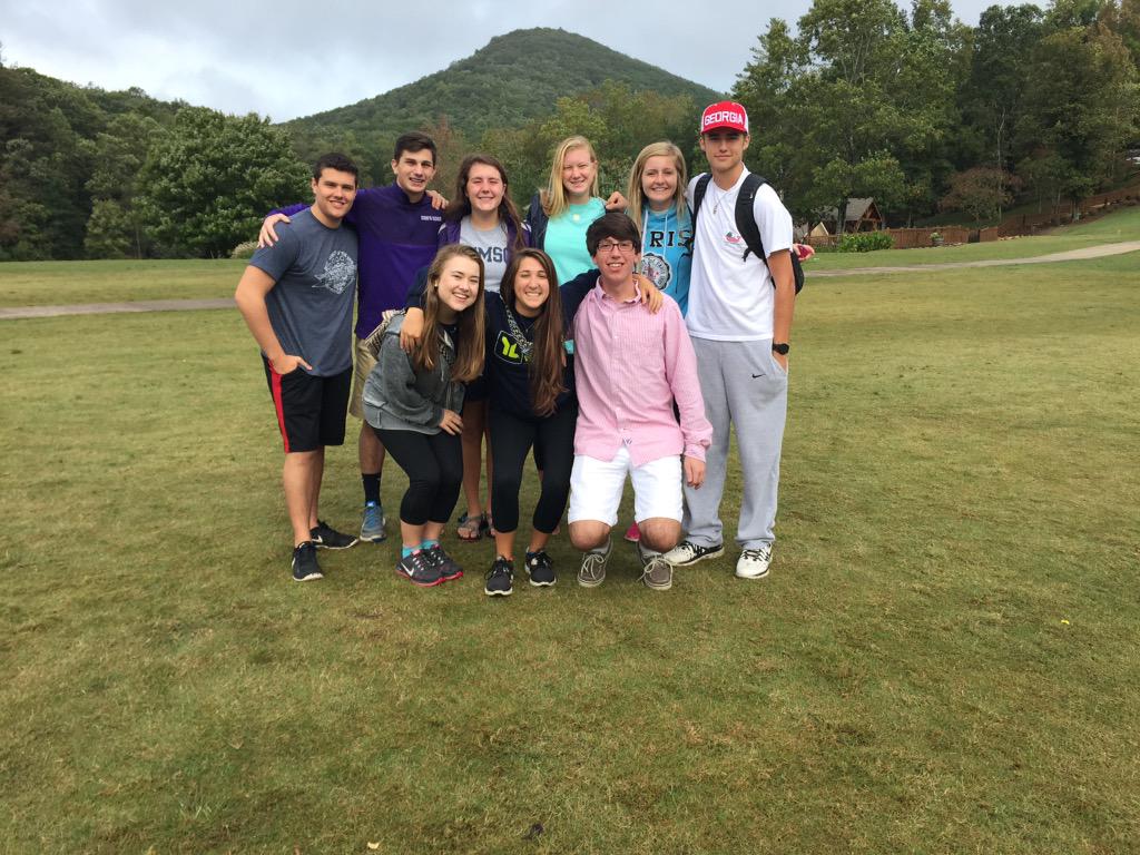 annie_lee_3's tweet photo. I have so much love in my heart for these people❤️ #VR15 http://t.co/VbHDrnKfUq