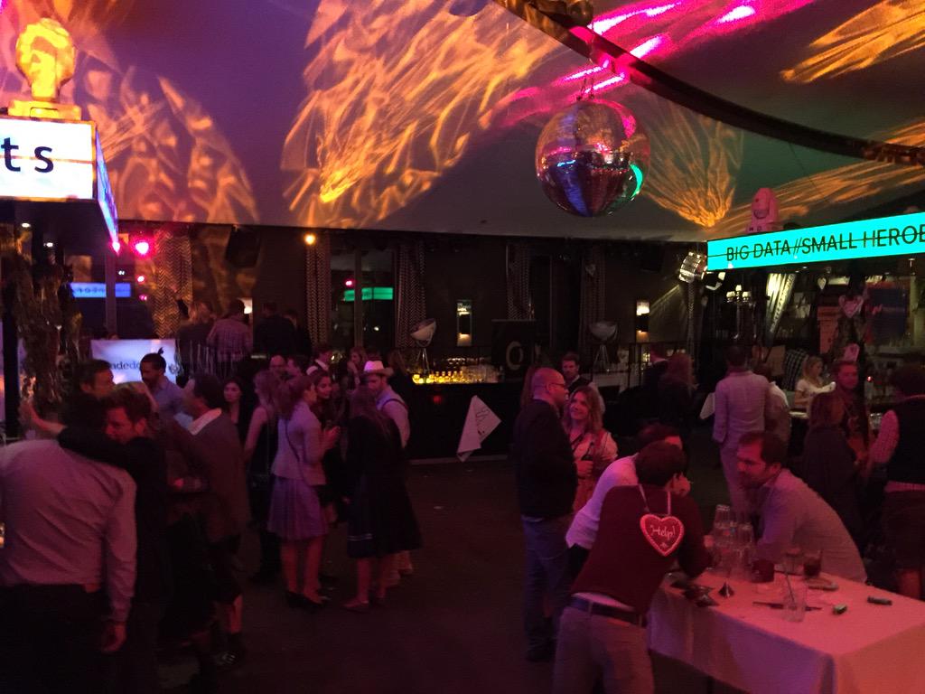 convertizer_com's tweet photo. #ombash #naja #enttäuschend #bitsandpretzels #convertizer http://t.co/zqcvrXmp8w