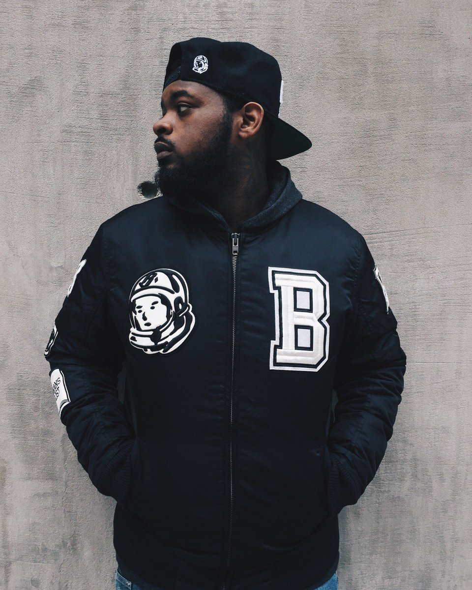 Jugrnaut's tweet photo. #BBC Fall #CaptainJacket is perfect form the upcoming chilly weather.  Grab it before your size sells out! Come on by http://t.co/2qymQpDB4N