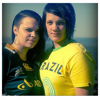 LeChaiq's tweet photo. Happy anni my mooi meisie mens..ekt jou lief xx @Anieks01 http://t.co/DcLMplDBdZ