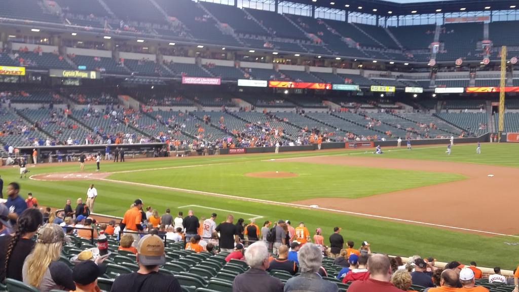 michaeljbaier's tweet image. #birdland #pizzabolis #bringmepizza Section 14 Row 23 Seat 16