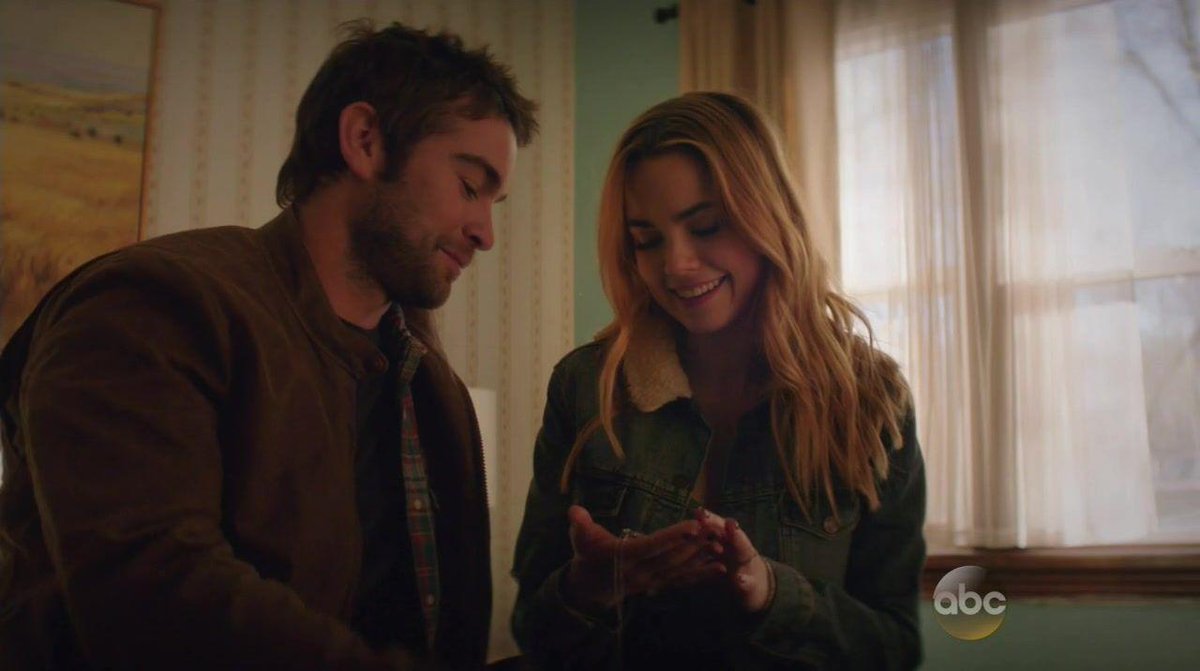 LovingRebeccaR's tweet photo. @bloodandoil update: http://t.co/aMLd84pl5J Stills from ep 1,2 &amp; 3, caps from the pilot, and more! -@rebeccaritt RT! http://t.co/PeeeTmeFe8