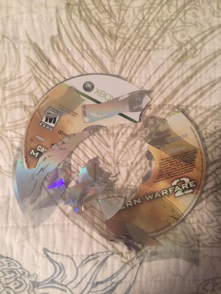 RandlesChase's tweet image. Can I get a replacement? Is there a warranty or something? @InfinityWard