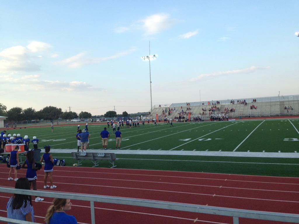 MVickers_tms's tweet photo. 7th grade football!! Goooo Titans!!! http://t.co/huukoVvbQU