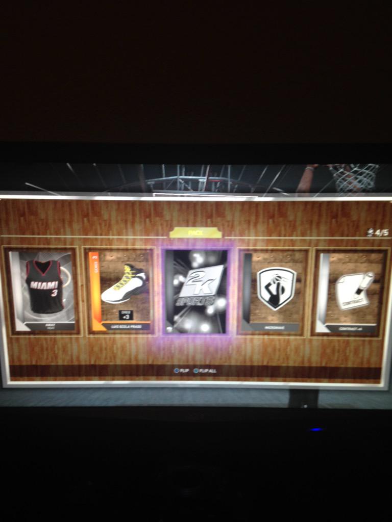 SwagerUm's tweet photo. HOLY SHIT!!!!!!! http://t.co/QBKSTt8V8N