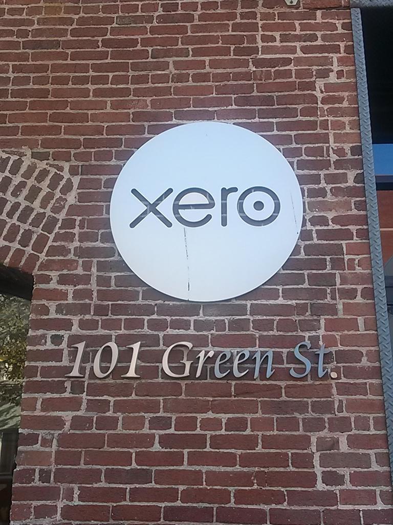 MichaelSive's tweet photo. Just took an @Uber to the @Xero offices with my new buddies thanks to @CatalystQLD @CapitalSheep @RiverCityLabs http://t.co/fByGcQyo8V