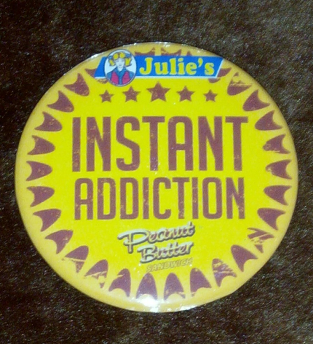 sprananta's tweet photo. @juliesbiskuit #adaywithjuliesbiscuit http://t.co/eTPtrfAH2k
