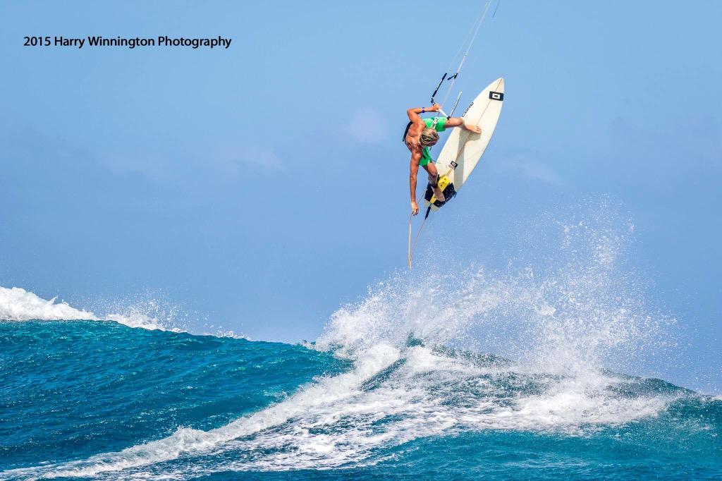 Strapless freestyle is the bomb diggity!👌🏼 #COREkites #Tricktionary #StraplessFreestyle