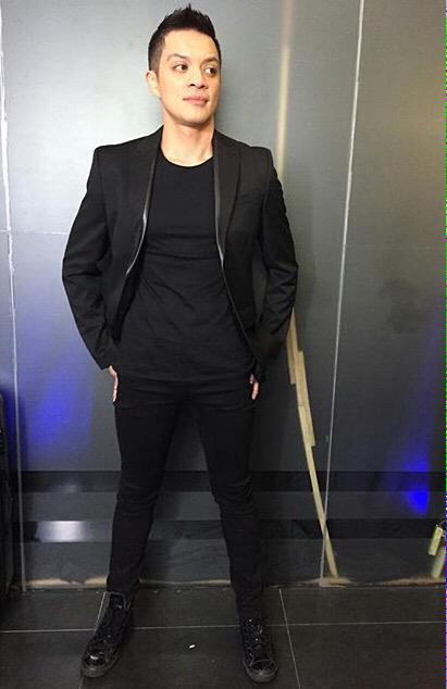 Spicybhemz19's tweet photo. “@TeamPandaFamily: The Man In Black. #LessEffortMoreStyle really suits on you. #AxeBlack #ClimAXE @BambooMuzakLive © http://t.co/xl5OpAtPwp