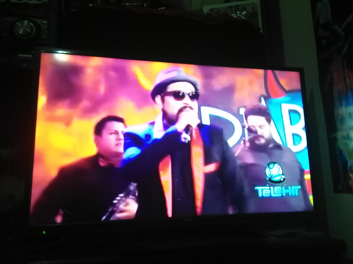 1Disintegration's tweet image. La carencia ❤

@tvtelehit @RococoTweets @ShenkaOfficial ❤