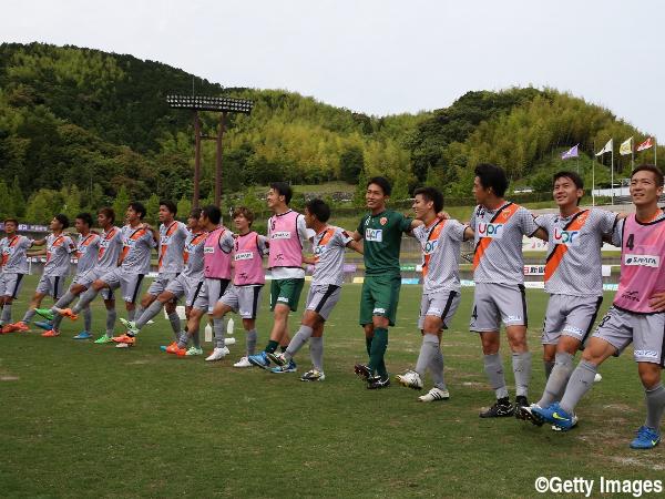 gekisaka's tweet photo. J3首位山口、来季J2ライセンス取得!金沢と岐阜はJ1ライセンス取得 http://t.co/oU4MFH4v4t #gekisaka #jleague http://t.co/6X9iBtk1xh