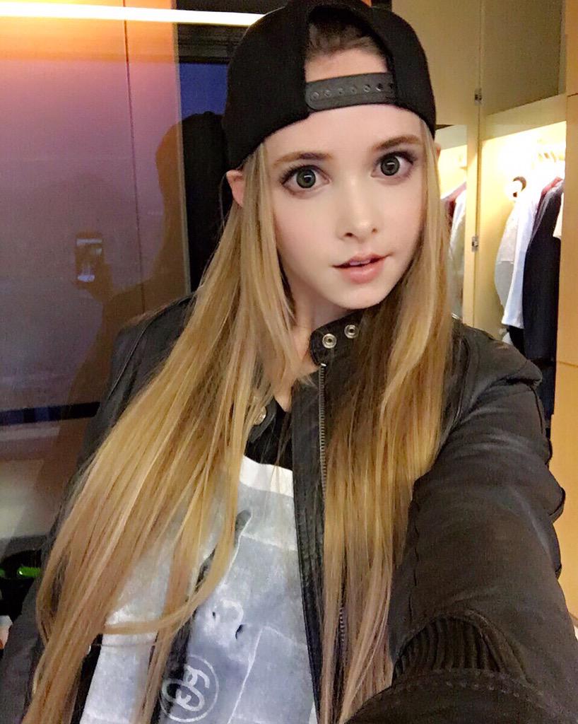 Who is youtuber Taylor R? Husband Tom, Net Worth, Age, Wiki