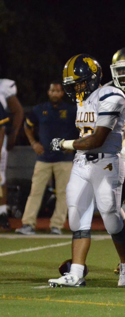 selfmadecoop_'s tweet photo. Don't sleep💤😴when you wake up😣🙏🏽It might be to late💪🏾🏈 http://t.co/ygbQ0k8bmX