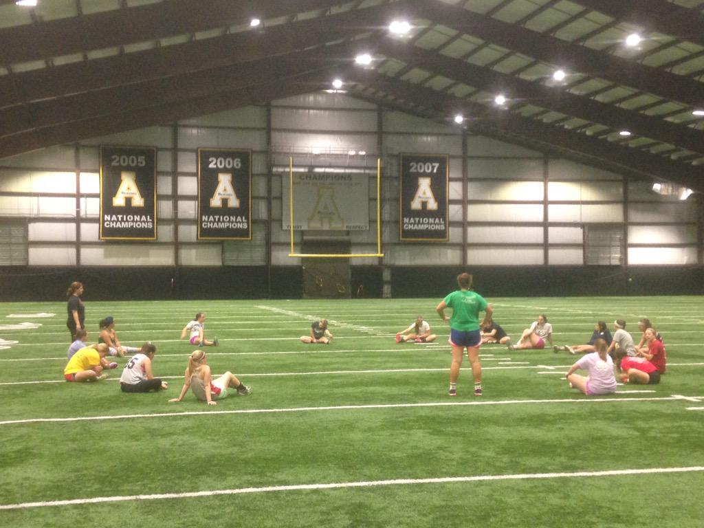 AppStClubSports's tweet photo. Rain or shine @AppStateWLax still finds practice time #WheresYourGame #AppNation #Dedication http://t.co/U2txLnYi9j