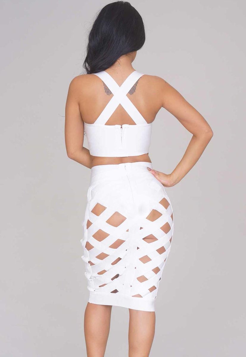 favomode's tweet image. Sexy White Open Caged Bandage Skirt Set   $54.33
favomode.com/sexy-white-ope…