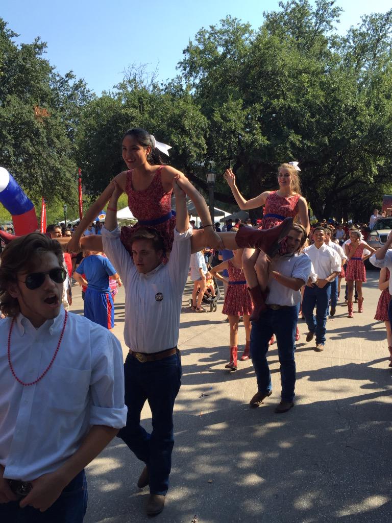 pearcestampede's tweet photo. SMU Homecoming parade http://t.co/691BH1K0XL
