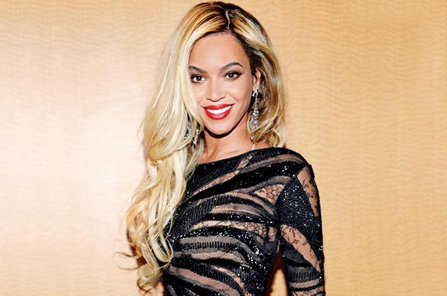 rttyourbae's tweet photo. Beyoncé http://t.co/u9oxnK5BRP