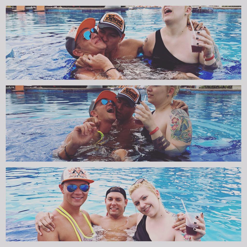DylanConnorx's tweet photo. Mexico was fun. http://t.co/UV0k5j5x9y