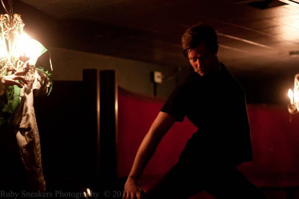 writebehindus's tweet photo. The Fabulous #Producer @_BLDGs_ and #Frontman @GoldFronts24 band Mr. Aaron Schroeder is Ep#3 guest on #WriteBehindUs http://t.co/LrkKyRmjT9