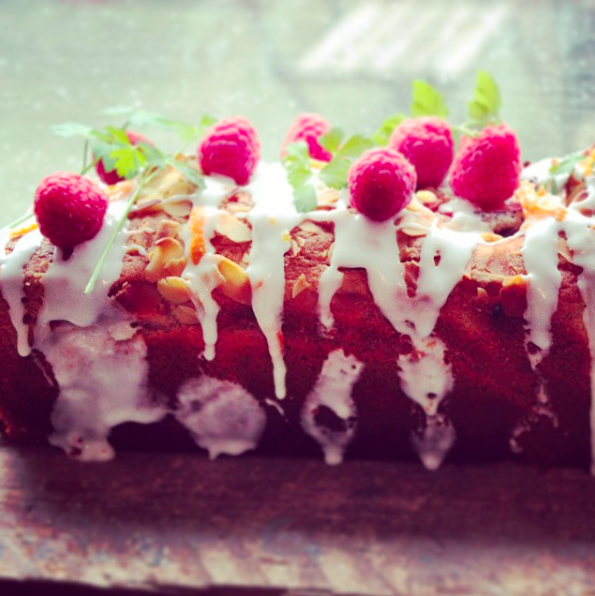 AboutTimeMag's tweet photo. London’s BEST gluten-free bakes. Hello, Tuesday: http://t.co/EkAPdi5QwC http://t.co/rccPfvlZDY