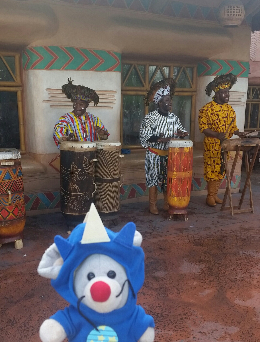 Miniexplorers's tweet photo. Hector, just back from Disneyland Paris. Where will he go next we wonder?? http://t.co/XEdSw6t18x