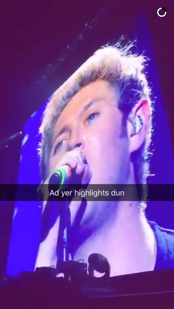 Lou 's snapchat:) #OTRALondon4 #EMABiggestFans1D
