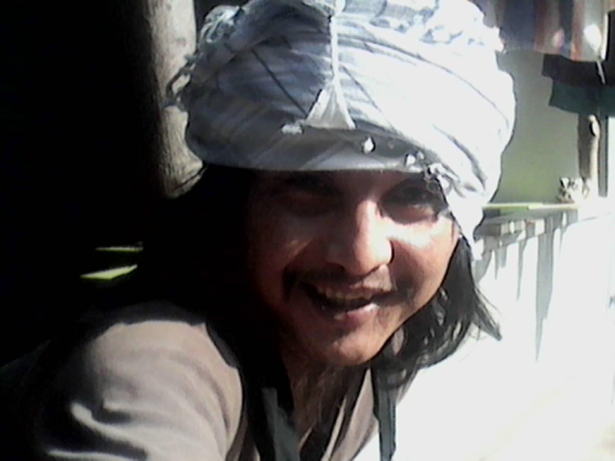 nderes08's tweet photo. baru selesai mandi.mandilah kamu sebelum aku mandikan.orang baduy http://t.co/C8aEPF0hJH