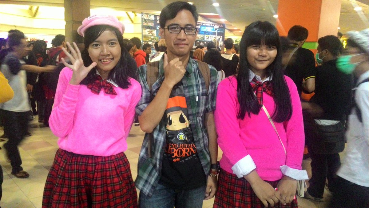 BoyReffimaster's tweet photo. Thanks buat @Kimi_Tacchi dan @Kimi_Chiichan terus ada bedanya nggak? http://t.co/YMvpawSmVq