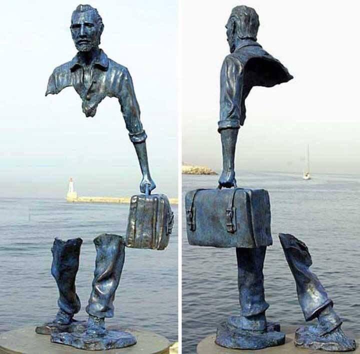 ShappiKhorsandi's tweet photo. France's Bruno Catalano's sculpture...powerful description of what happens when you are forced to leave your land. http://t.co/j7isrnpHqk