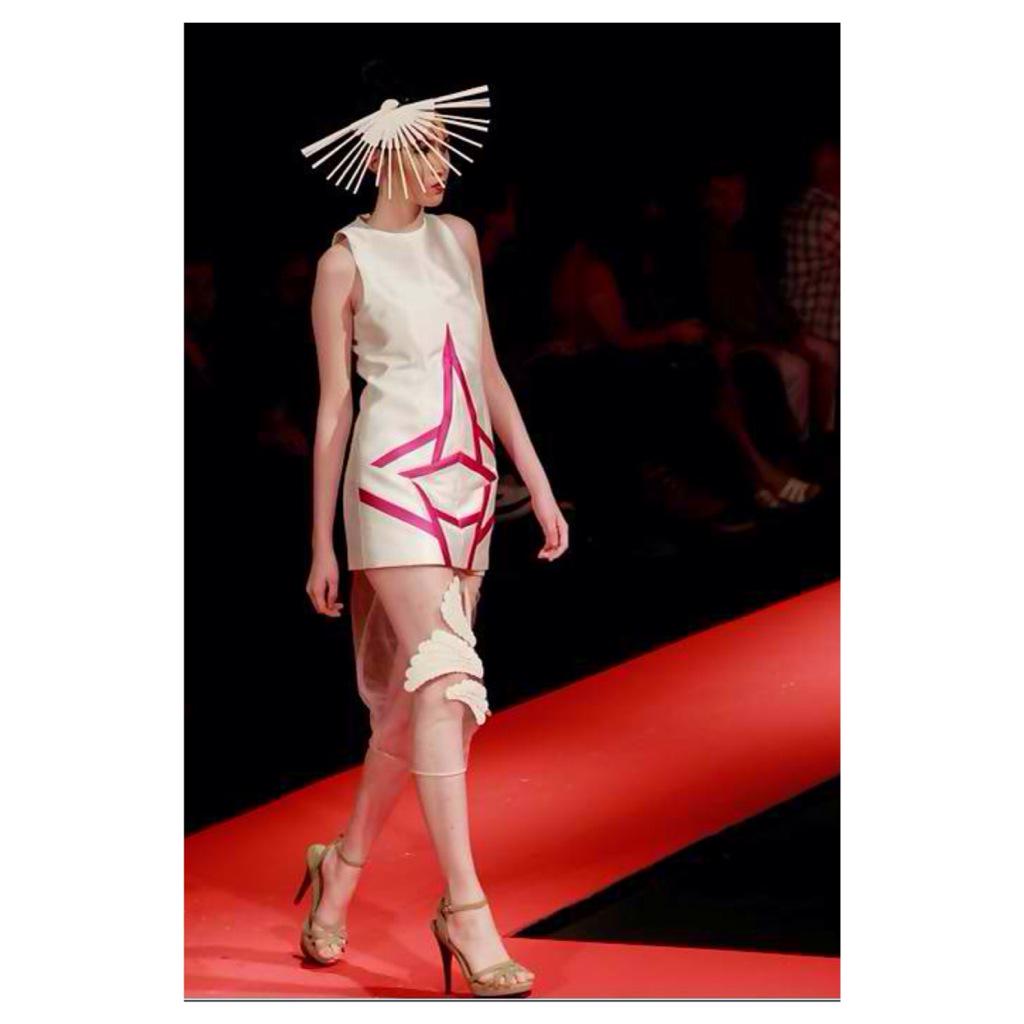 XernanOrticio's tweet photo. #XernanOrticio #Archive #2011 #PhFw #PhilippineFashionWeek #SpringSummer2012 http://t.co/J3ONQpSvwt