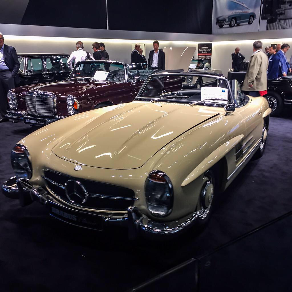 iwantthatmerc's tweet photo. Topless Tuesday! Which one would you prefer? #MercedesBenz #toplesstuesday #luxury #Cars 🚦💨 http://t.co/rObUyRQwqI