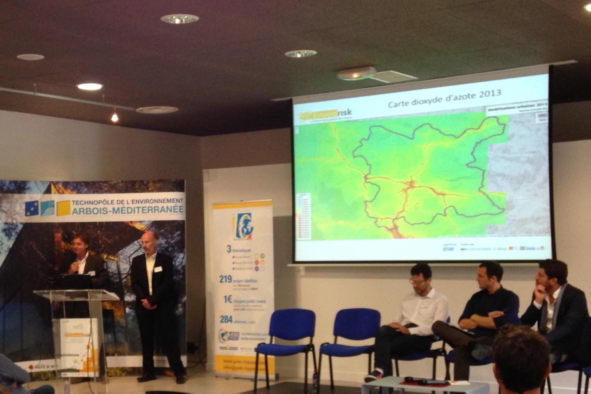 ecologicsense's tweet photo. Ecologicsense et @airpaca présentent leur vision de la #qualitedair dans la #smartcity @Envirorisk2015 http://t.co/PVqUuaTS2O