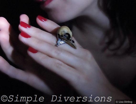 cjluke2004's tweet photo. Gothic Bird Skull Ring Raven Crow Nevermore Cocktail Statemen… https://t.co/egWmYM7mfG #Steampunk #Goth #WiccanMagic http://t.co/WkPsbkjHJj