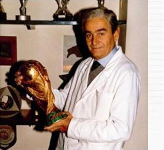 Groofin's tweet image. The Man Who Made the World Cup Trophy: buff.ly/1FeNSTV