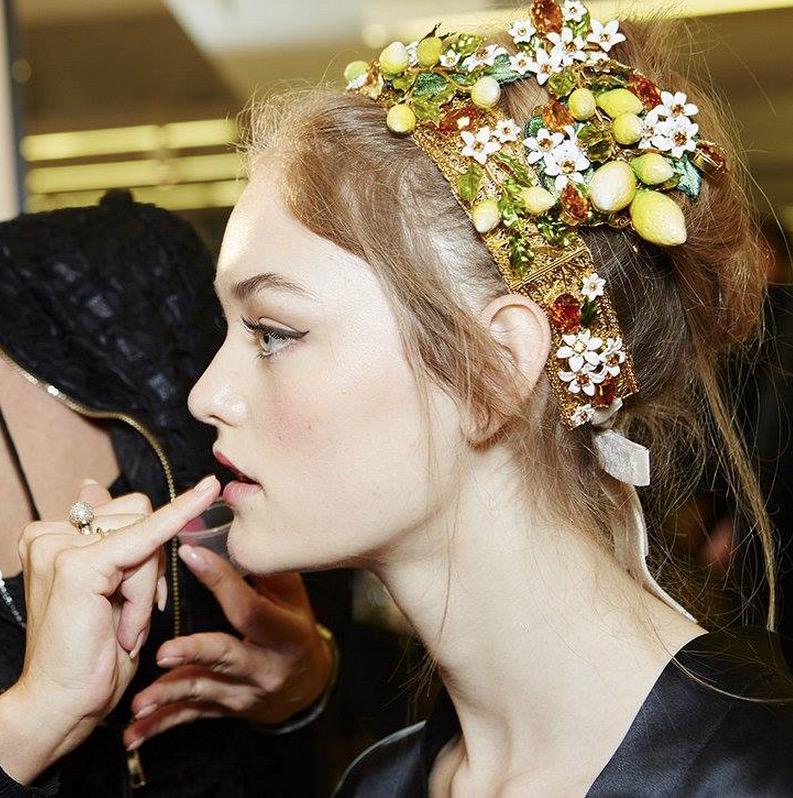 dolcegabbana's tweet photo. #ITALIAISLOVE. 
#DGss16 Women's Fashion Show backstage. 
#DGss16 #DGfamily #dolcegabbana #craftmanship http://t.co/6u7tpYTflf