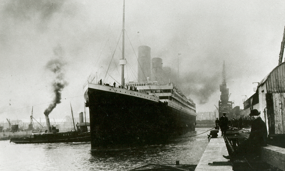 Fivetopfive's tweet photo. Llega la #exposición más esperada: 'Titanic.The Exhibition' ¡Revive toda su historia! http://t.co/G7NpKxHh5n http://t.co/4Gd4wkN9Qs