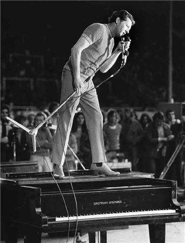Some how the Killer actually made it! Happy birthday to Jerry Lee Lewis; the greatest there has ever been 