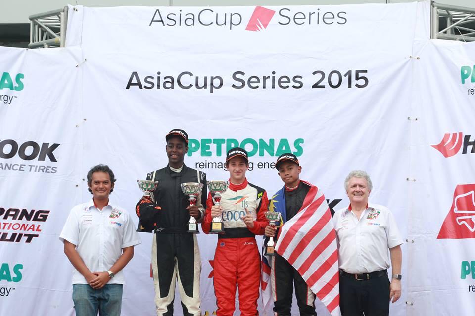 AdamMakho's tweet photo. 2 Podiums in my first Formula Car Race🏁🏆💨 #teamAH #teamadamhaikal #teamMY #teammalaysia #mesticabarlagi #malaypride http://t.co/tMfOlS0CAe