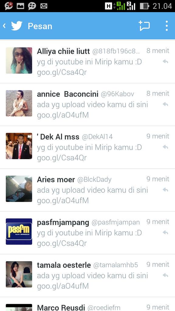 tyogooners's tweet photo. Wah hacker sialan :-( !!!
Kalo mau promosi jangan ngacak'' akun orang !
Pake DM youtube ini mirip kamu !!  TAEK http://t.co/ESznPYcqlQ