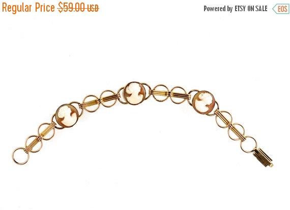 yourgreatfinds's tweet image. Bracelets On Sale Vintage Gold Filled Shell Cameo Bracelet etsy.me/1LBkl3n #yourgreatfinds #Killercool