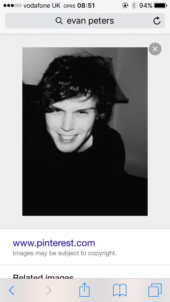 SmithJevan's tweet photo. Evan Peters is goals 😂🙌🏼 http://t.co/91l8Qnmwad