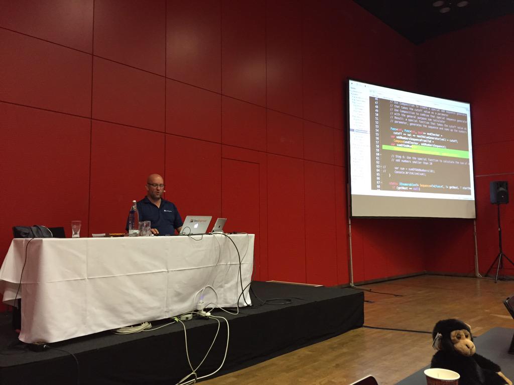 Developer83's tweet image. Curry Methoden bei @olivers - da bekommt man glatt Hunger aufs Mittag @BASTAcon #bastacon