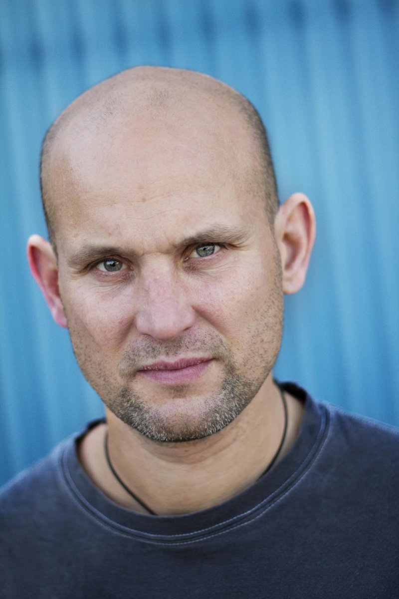 "Jag kände mig utlämnad. Jag visste inte vad som förväntades av mig" Reportage om Tony Zabel. oneonone.se/reportage/tony…