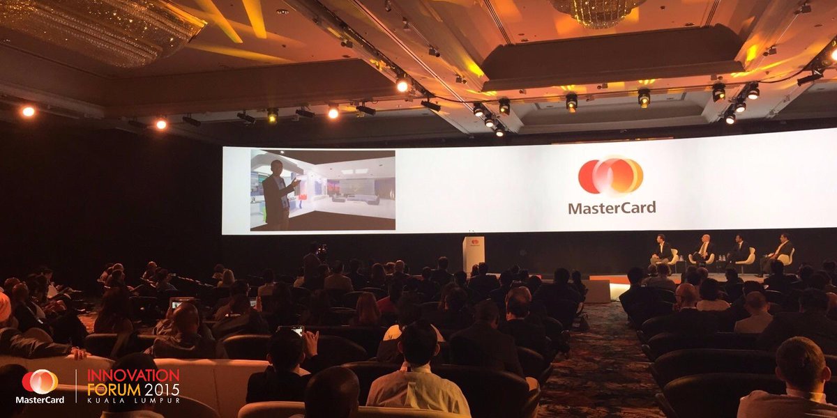 MastercardAP's tweet photo. .@gauder_milan shows how transactions can happen in a heartbeat via a live feed frm the #InnovationCube http://t.co/m03mQg56Xg