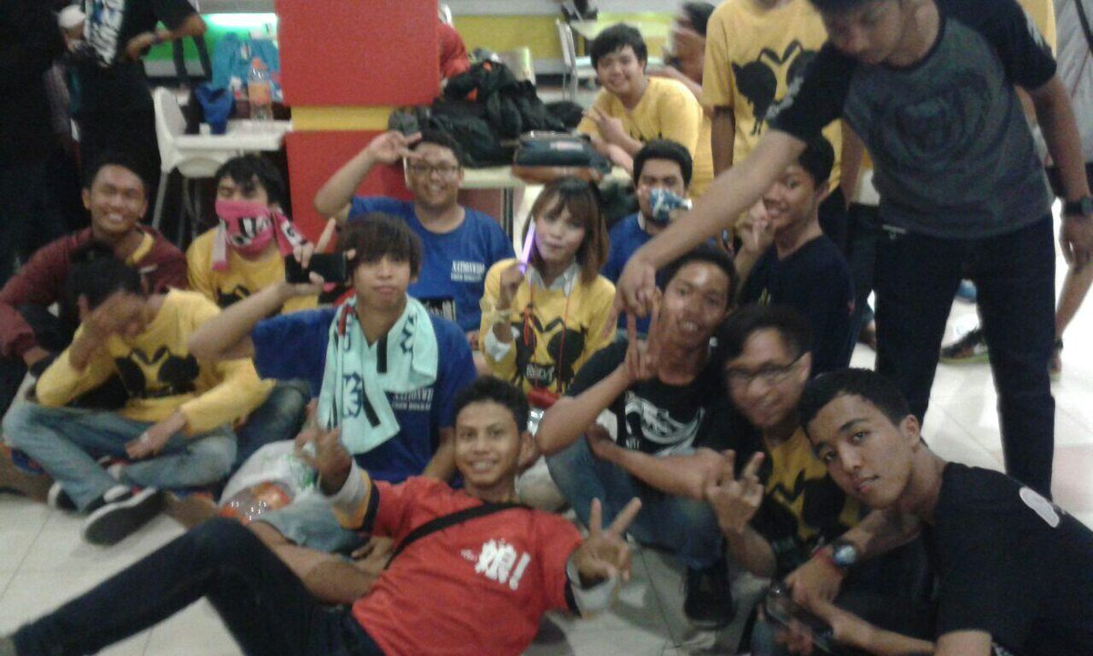 RenAi_Project's tweet photo. Terimakasih @RenAi_Fighter yg sudah meramaikan acara kemarin saat @Tyas_RenAi tampil di Depok. Videonya menyusul ya~ http://t.co/qsXp5TU5Id