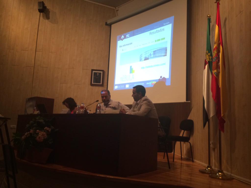 centecchilespa's tweet photo. Jornada #MITTIC / INTROMAC. Finalizamos con el proyecto #nEBULA EUErasmusPlus de formación de #EficienciaEnergética http://t.co/9rJ827upap
